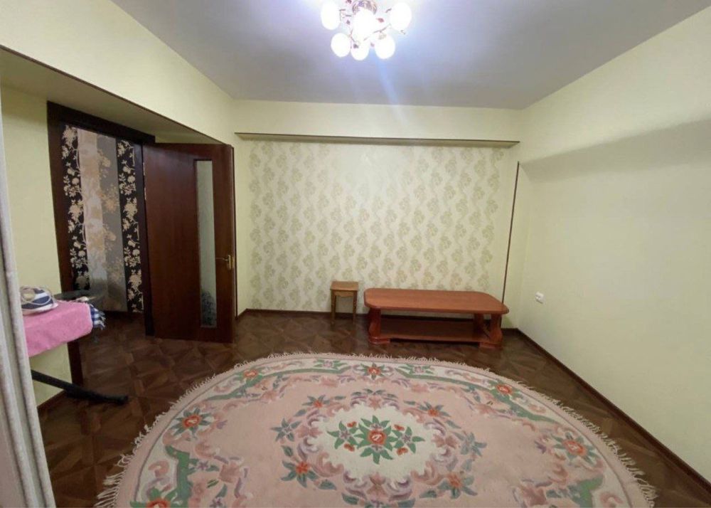 ЦУМ. 3 х комнатная Продажа. Голубые купала