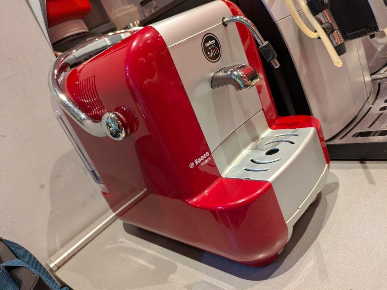 Saeco intelia evo bella lavazza amodo mio