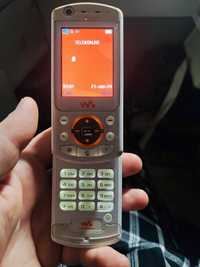 Vand Sony Ericsson W900i necodat , functional , rar , de colectie