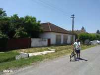 De vanzare teren in suprafata de 2174 mp si constructie edificata pe a