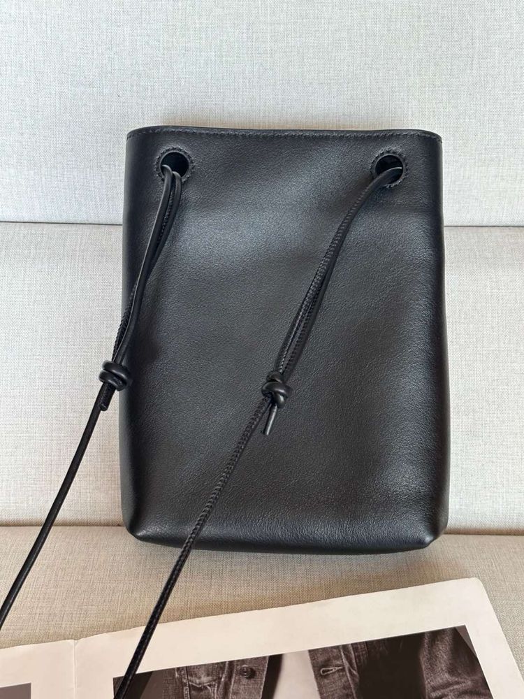 Geanta Loewe Pebble 19