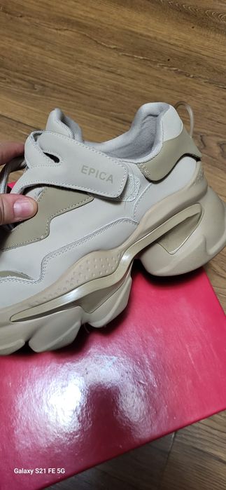 Vand adidași epica  mărimea 38