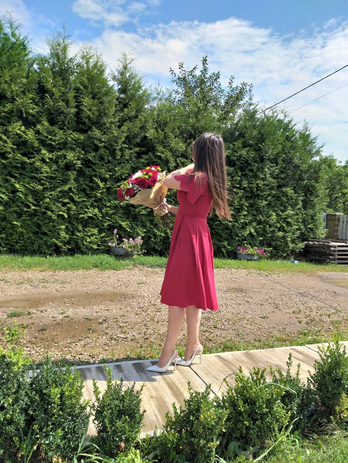 Rochie midi, elegantă