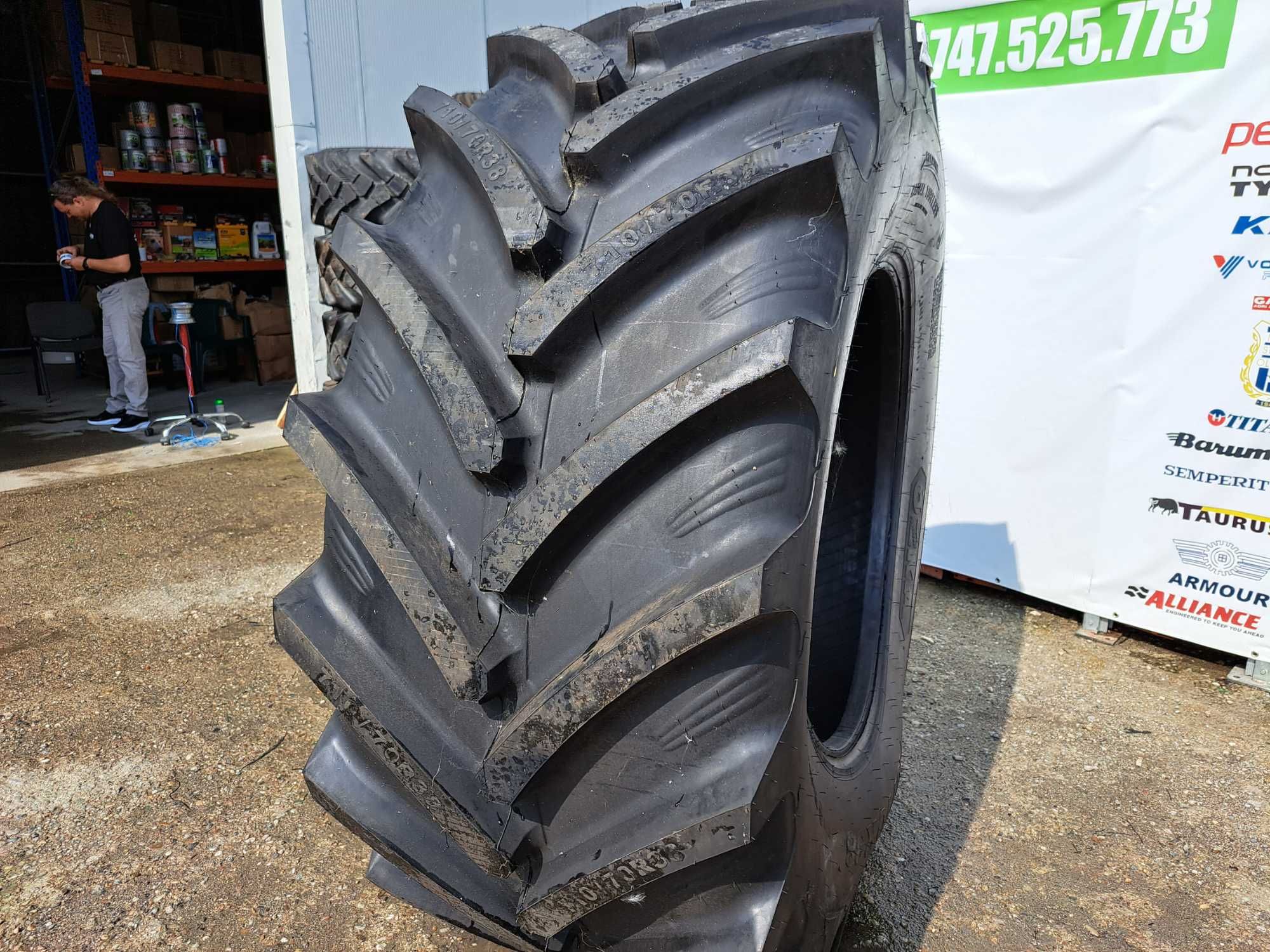 Cauciucuri radiale 710/70R38 OZKA anvelope noi TRACTOR FENDT