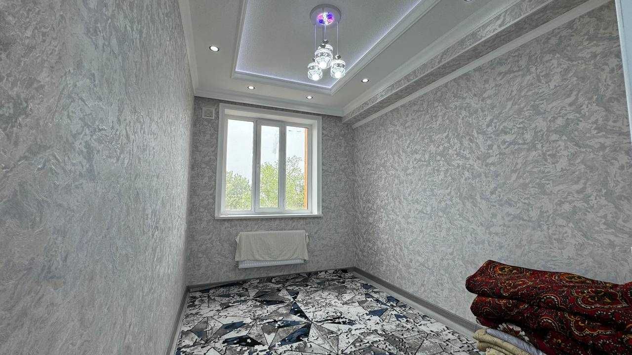. Шахар маркази 3 хонали янги қурилган квартира сотилади. ID: 283183.
