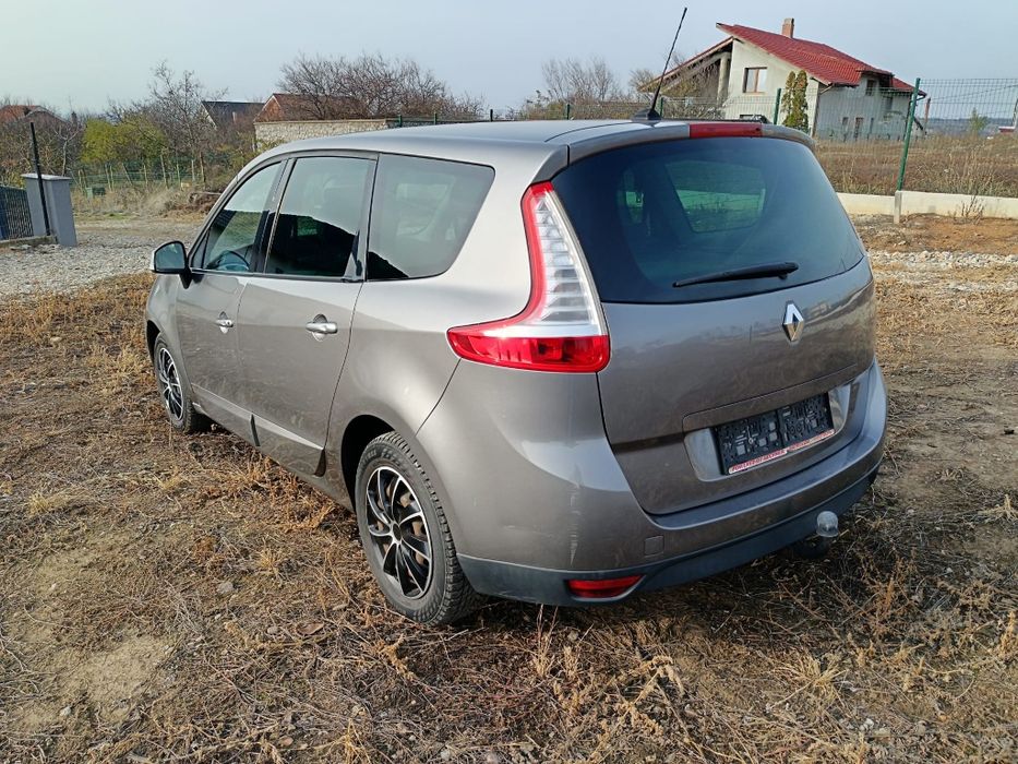 Vand Renault Scenic 1.5 dci