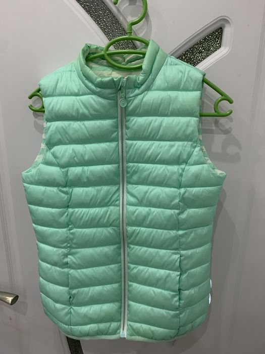 Двулицев зимен елек Okaidi (12-14 год - 152-158 см)