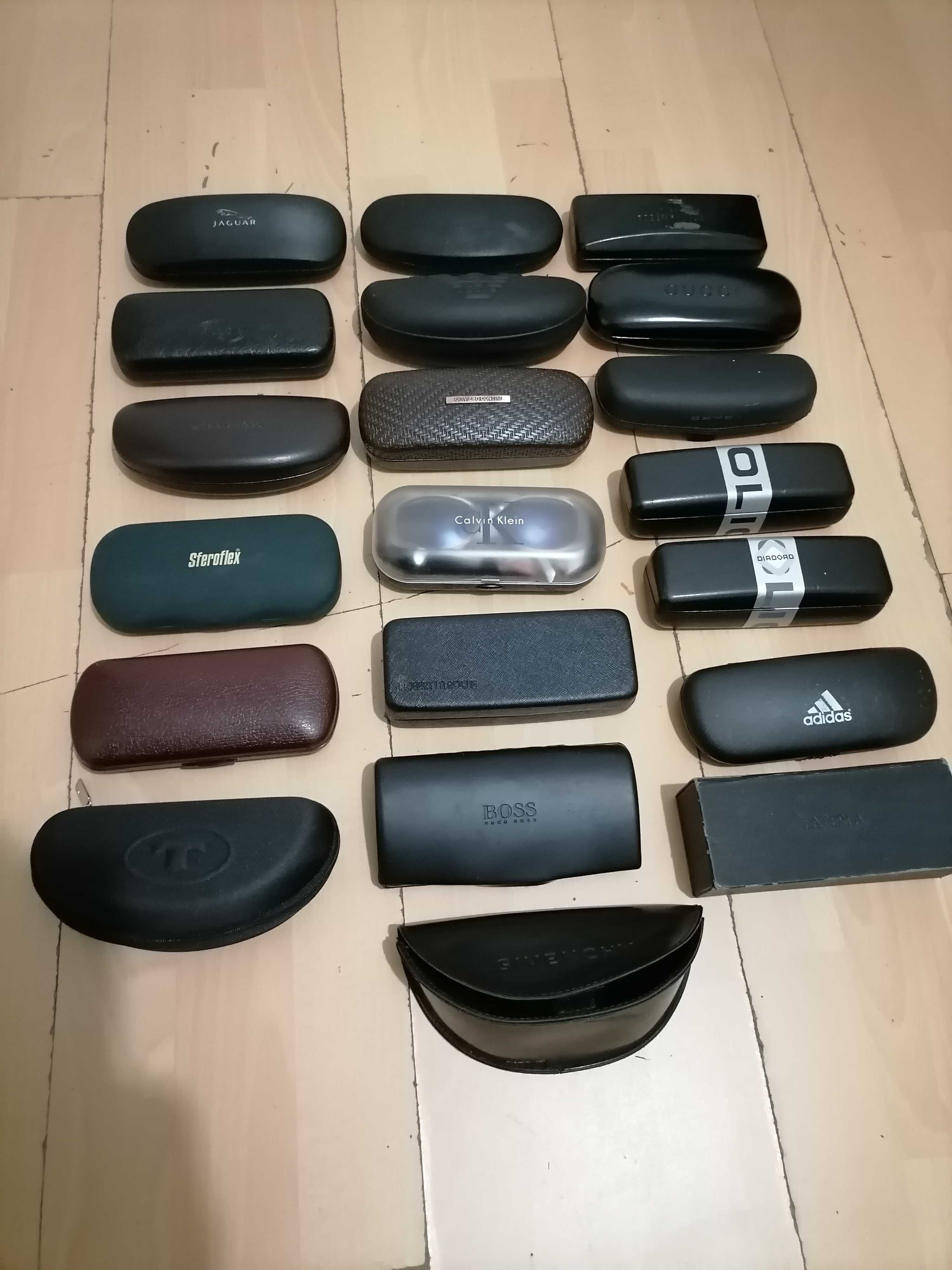 Lot ochelari de vedere model vintage cu etui inclus