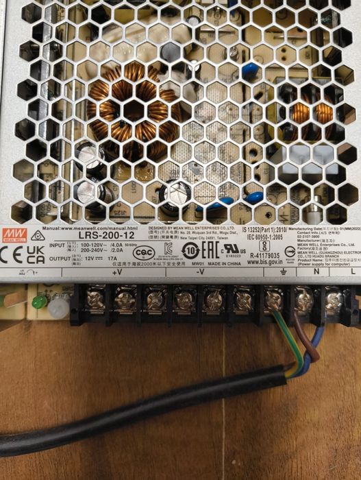 Sursă alimentare Mean Well LRS-200-12, răcire pasivă