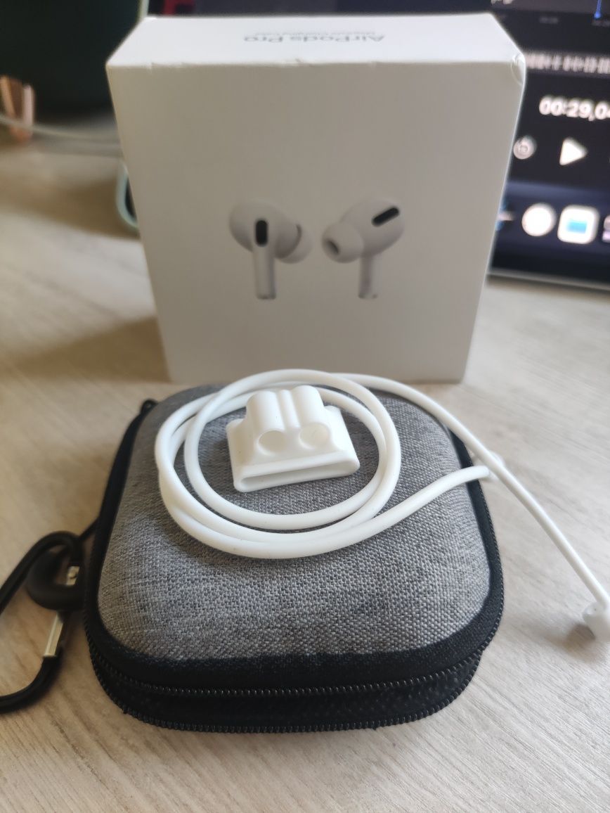 Apple AirPods Pro MagSafe