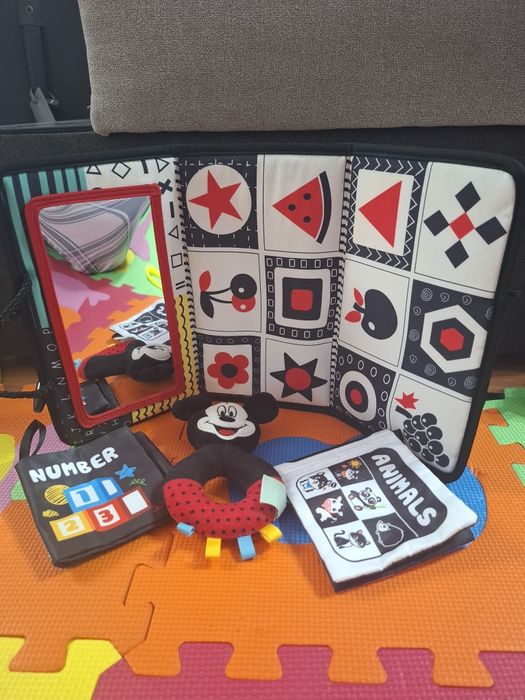 Set cărticele alb negru