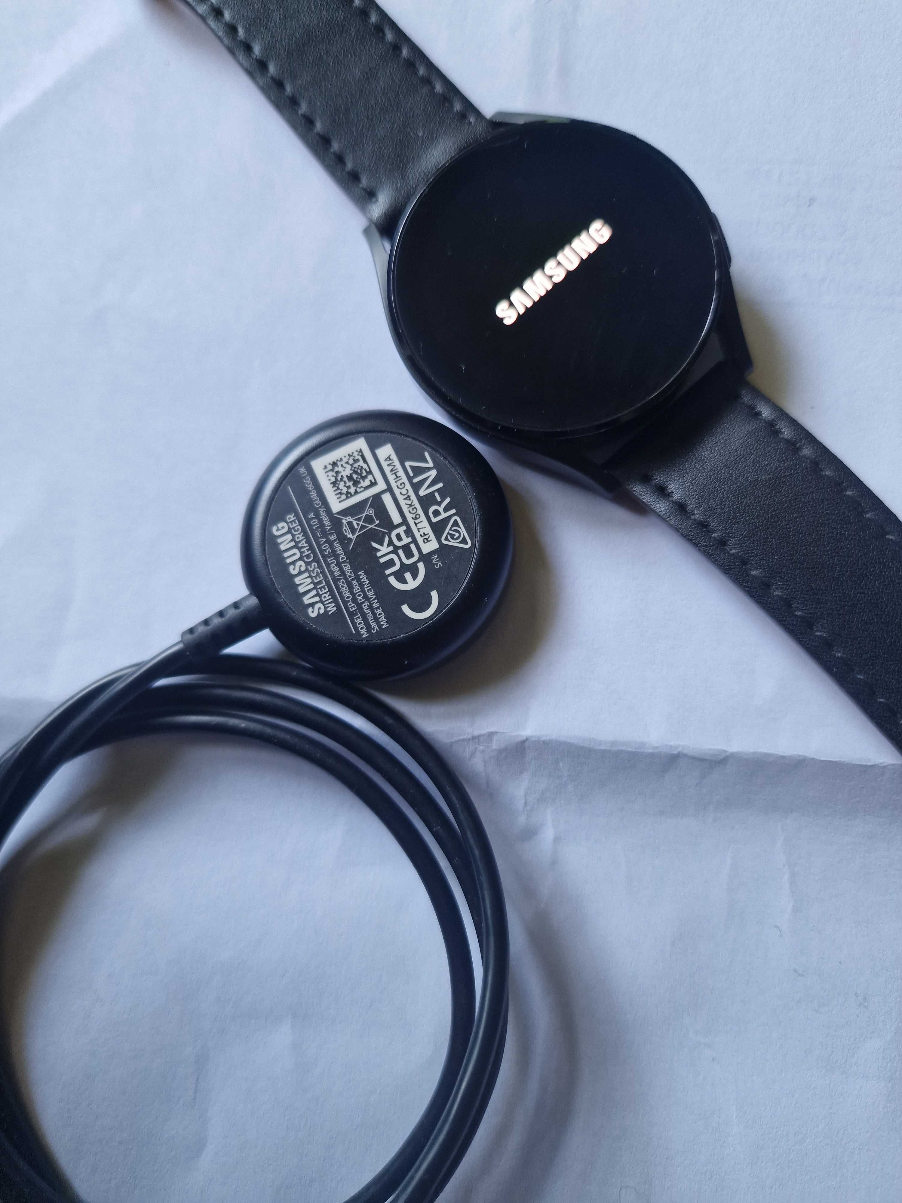 Samsung Galaxy Watch 4 44mm - W55B