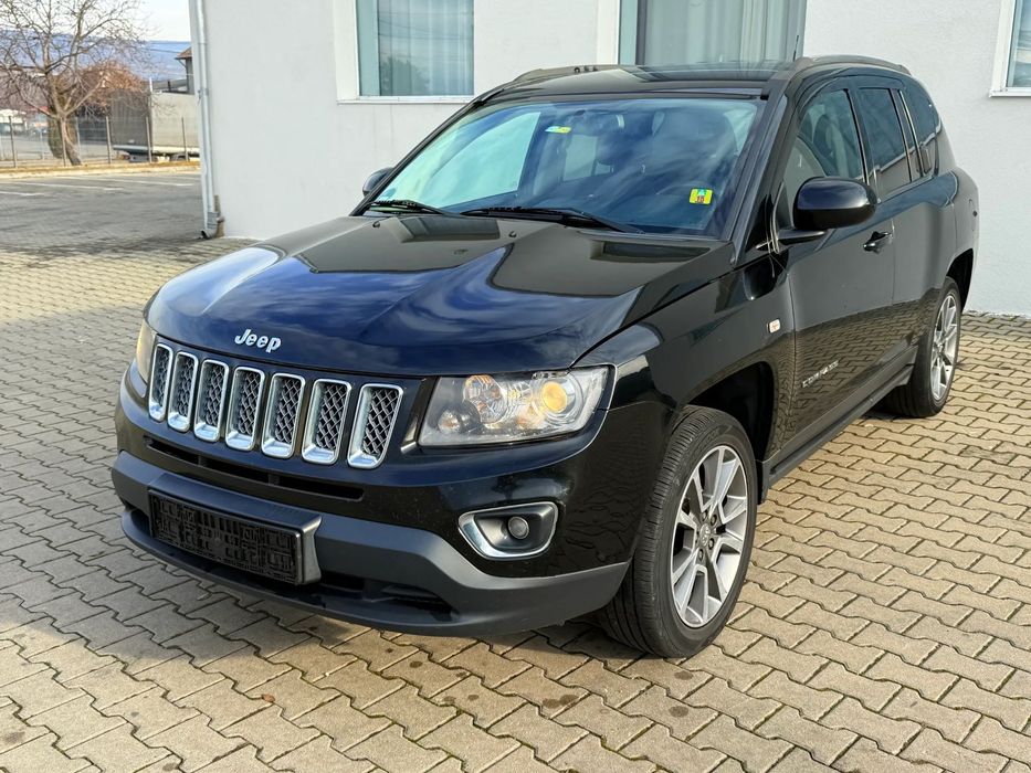 Jeep Compass 4x4/2.2 CRD/163 CP/AWD/Limited/Piele/Jante 18/ Camera/Incalzire/Cârlig