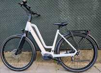 Електрически Gazelle Chamonix C5 Като нов с вътрешни скорости  Shimano