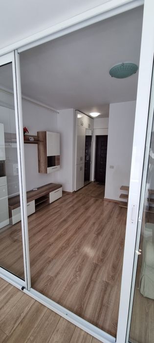 Închiriez garsonieră Militari Residence