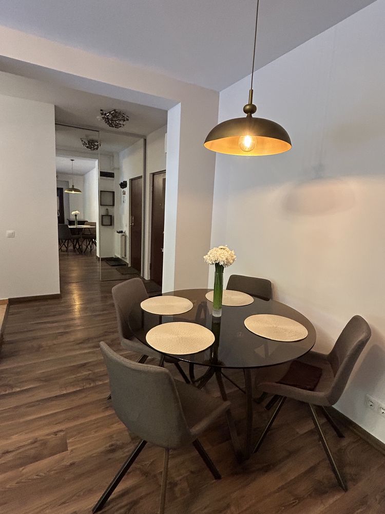 Inchiriez apartament 2 camere complet mobilat si utilat