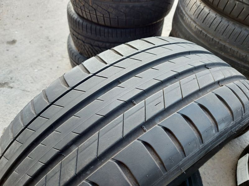 1xAnvelopa second vară 235 55 R19 5.7mm 2017