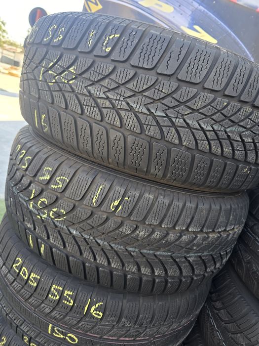 225.55.16 2x dunlop m+s toyo