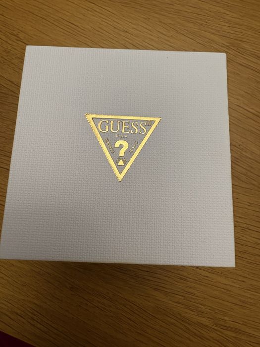 Дамски часовник Guess