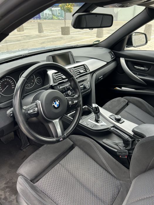 BMW Seria 3 F30 320xd 184cp Automat