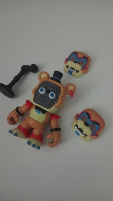 Fnaf фигурка продаю