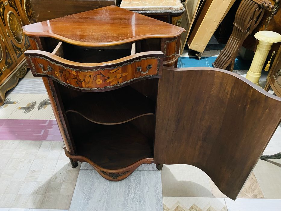 Comoda Colt Lemn Masiv Intarsie Bronz Vintage
