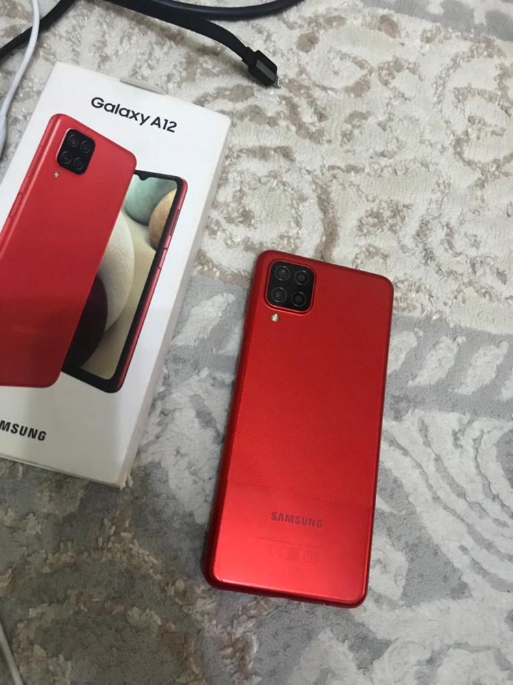 Samsung Galaxy A12