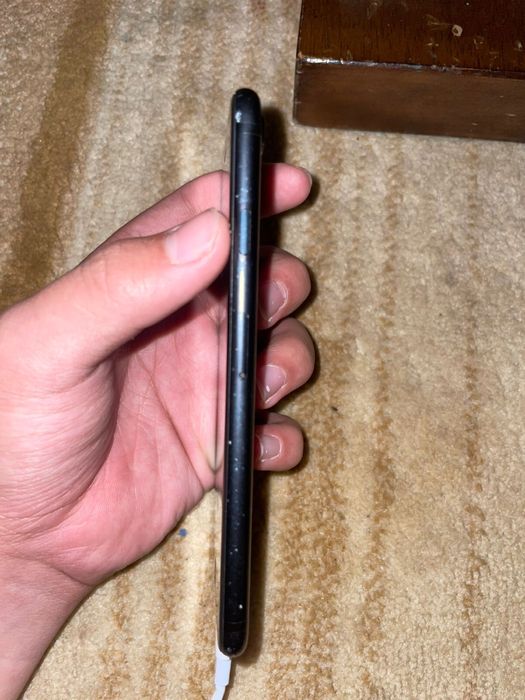 Iphone 7 продается