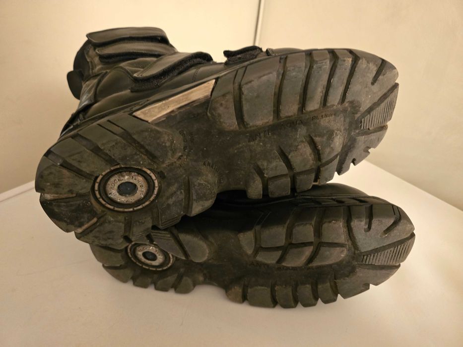 New Rock Cyber, като нови