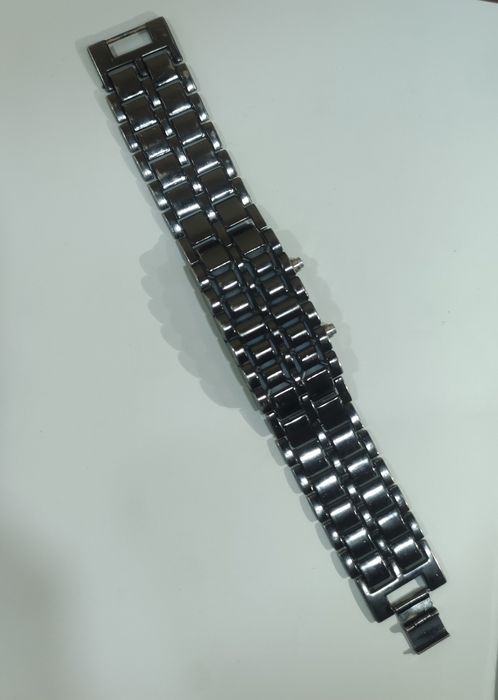 Blaguzukli soat erkaklar uchun