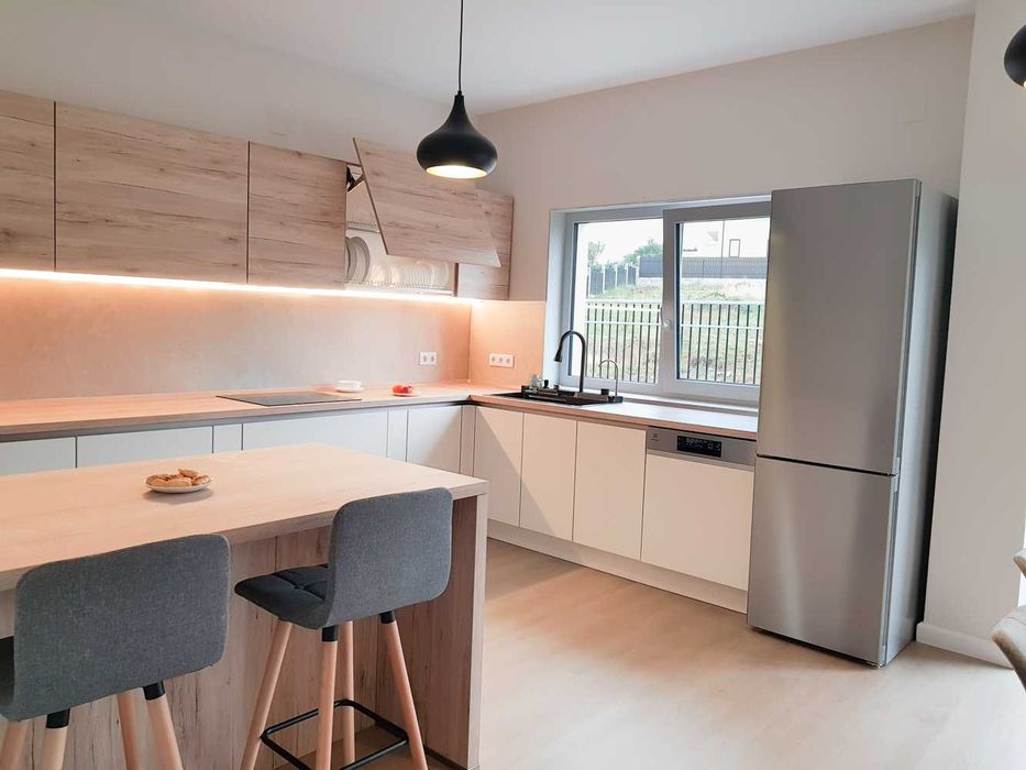 PF, închiriez casă individuală, nouă, cu interior modern