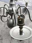 Candelabru vechi alama