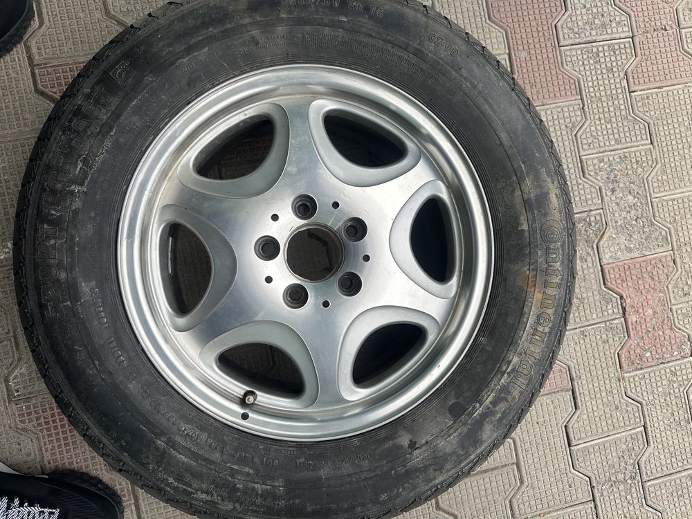 Срочно Диск с шиной на мерседес  привозной 1 шт на запаску