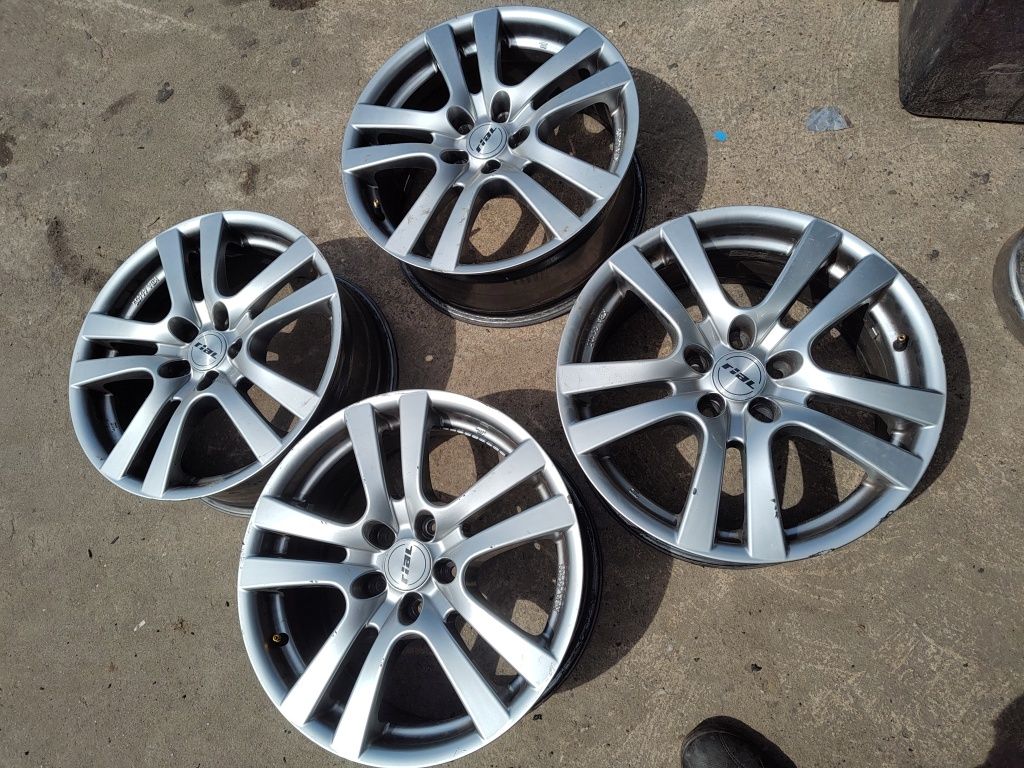 Jante pe  17 pentru Audi și Volkswagen 5x112