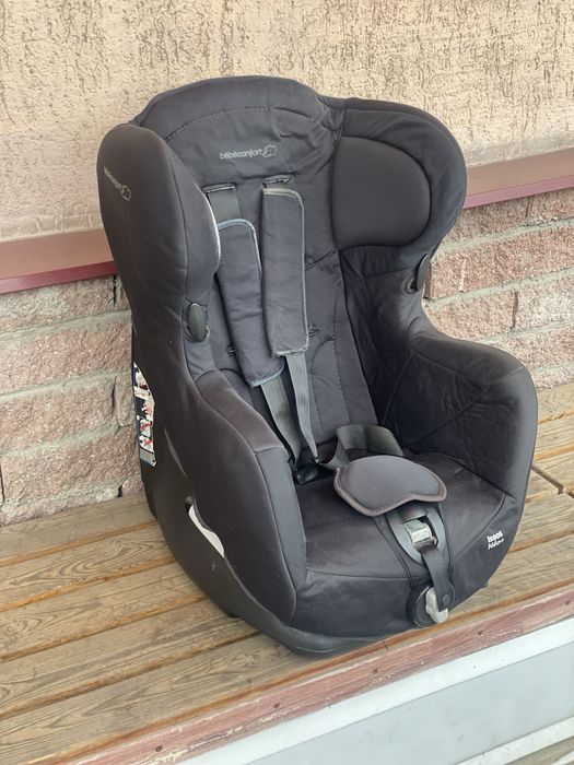 Продам автокресло Bebeconfort