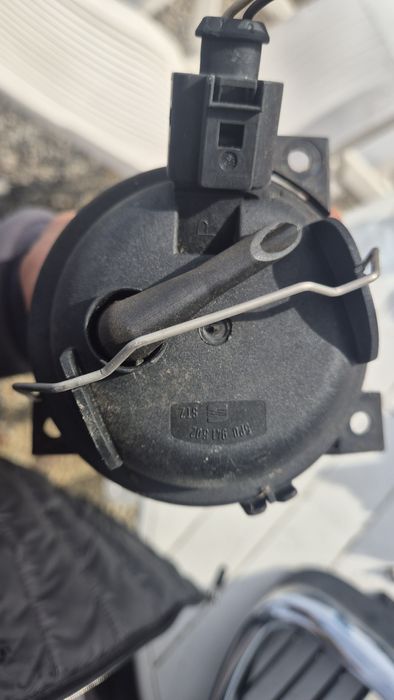 Оригинална Решетка с Халогени за Сеат Леон 1P 2005- 2009г