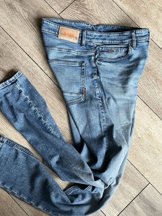 Hugo Boss : Delaware  - размер 31 / Оригинал