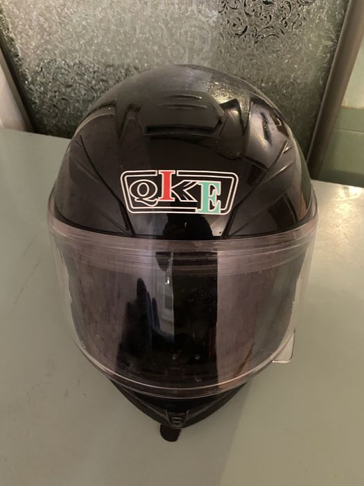 Каска защитная для мопеда