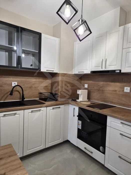 Дава се под наем Двустаен апартамент в Пловдив, Гагарин - 67 кв.м за 510 € - Снимка #4