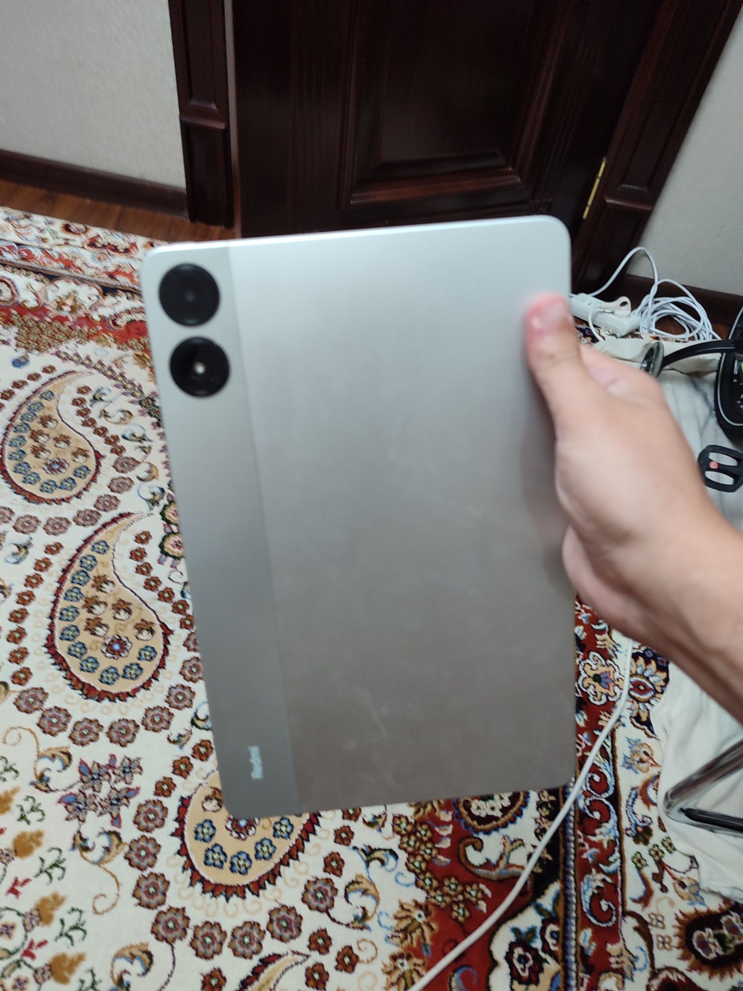 Redmi pad pro 5g 2 simkartali xolati idial 8/256gb karobka bor