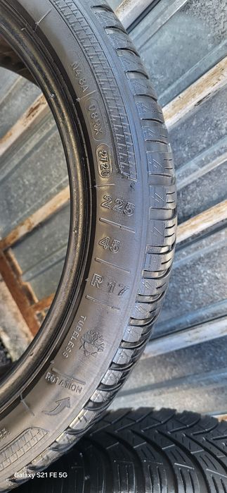 Anvelope 225/45/17 M+S