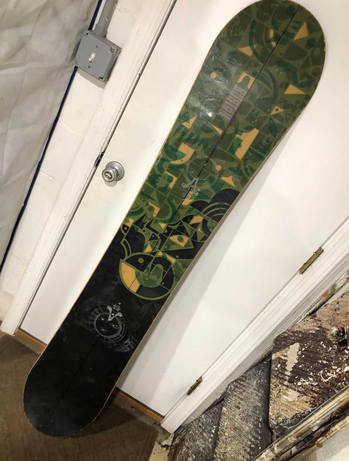 Продавам сноуборд BURTON KING 167