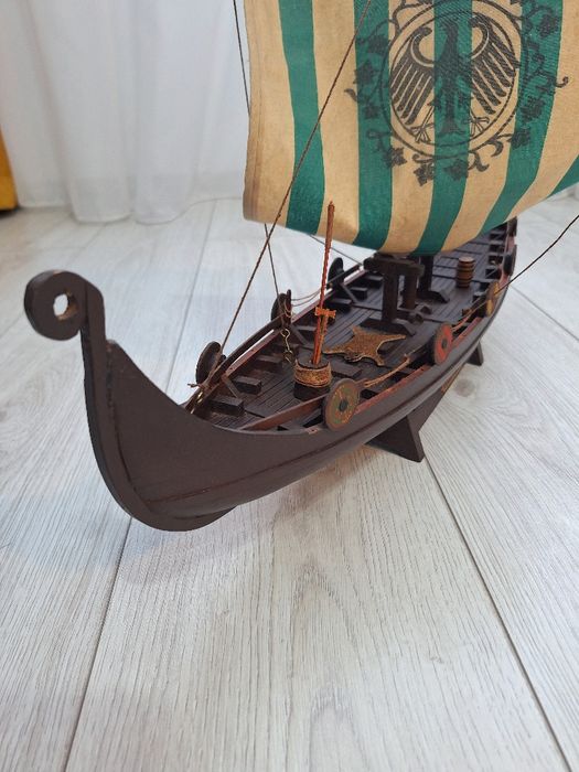 Macheta corabie viking drakkar