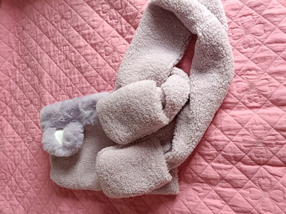 Продам теплую шапку