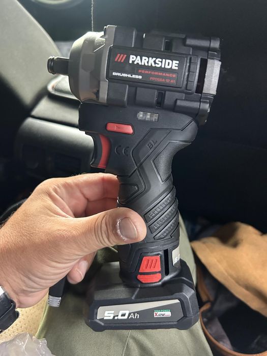 Bormașină impact cu patrat 12v 350Nm