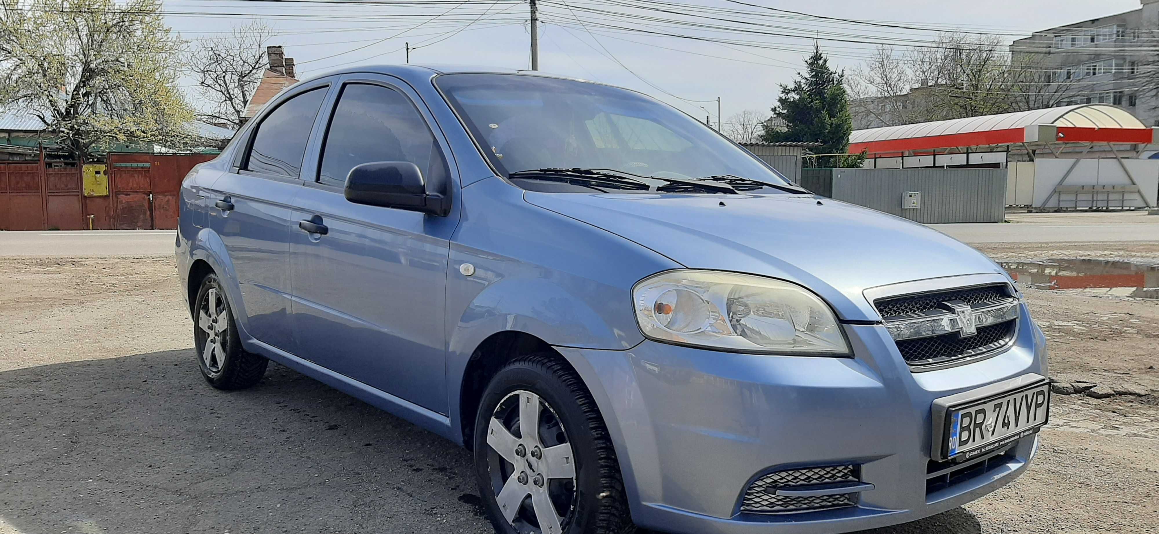 Vând Chevrolet Aveo 1,2 L/2006,
2150 €, negociabil