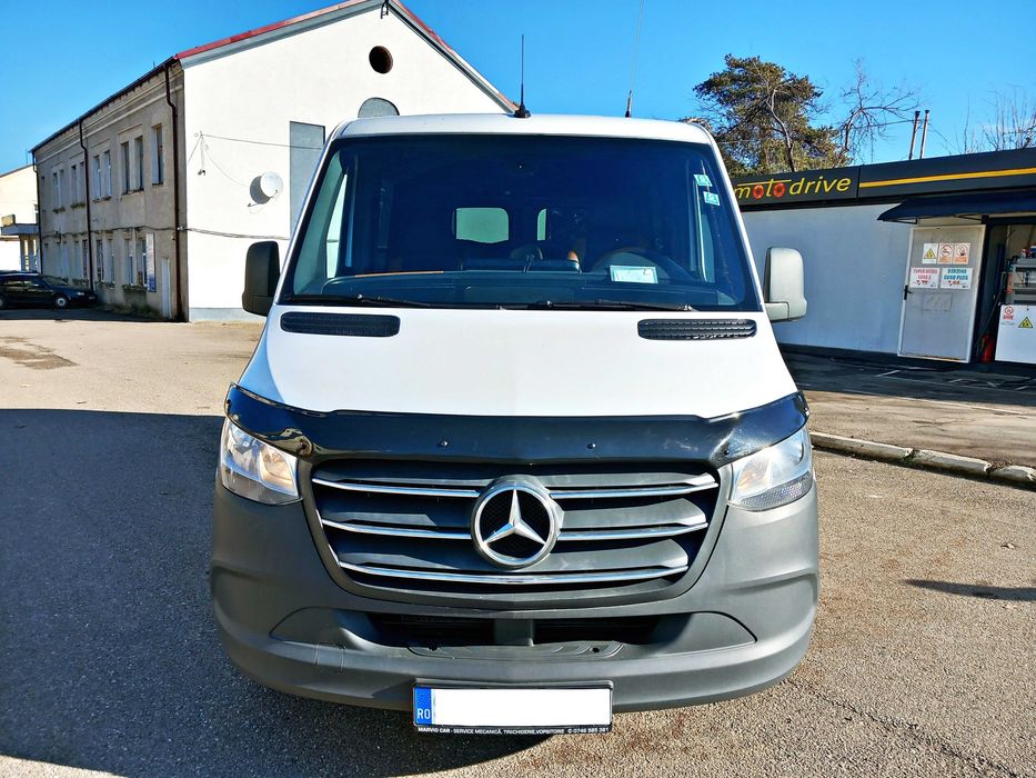 Mercedes Sprinter / 8+1 locuri / 2018 / ALB / Incalzire Auxiliara