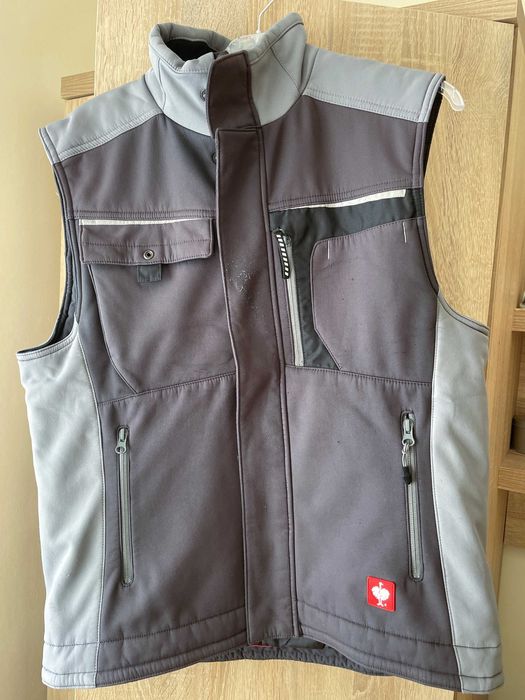 Engelbert Strauss, S