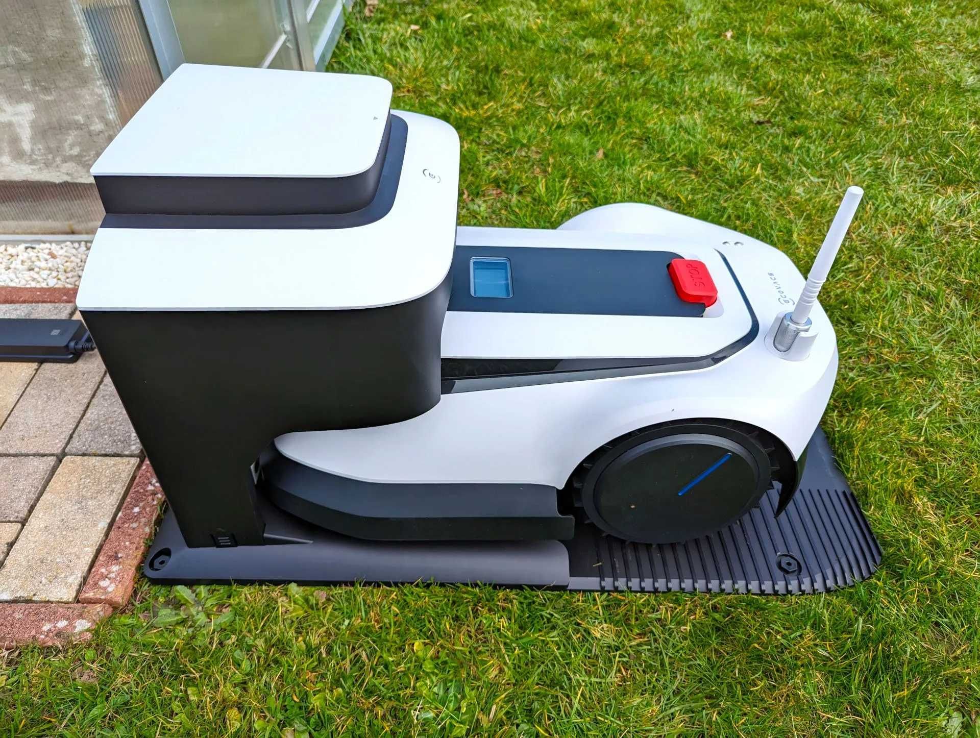 Газонокосилка робот ECOVACS GOAT G1