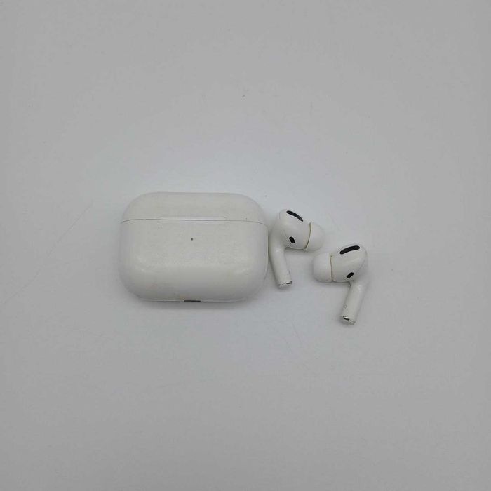 Apple AirPods Pro (белый)